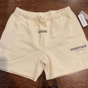 Brand new essentials sweat shorts spring 2021